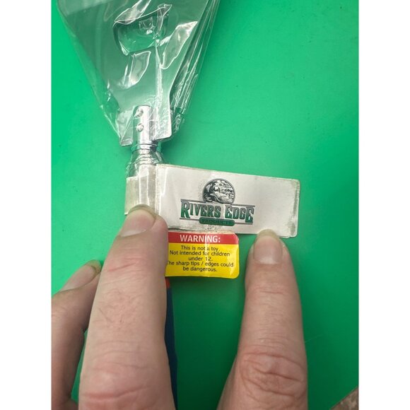 dog paw burger flipper - Picture 2 of 3